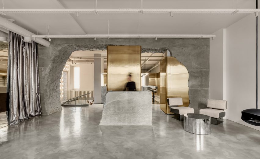 Say No Mo salon in Kyiv designed by Balbek Bureau