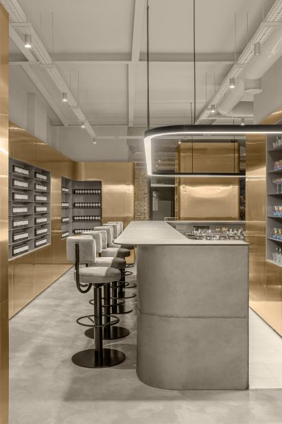 Say No Mo salon in Kyiv designed by Balbek Bureau