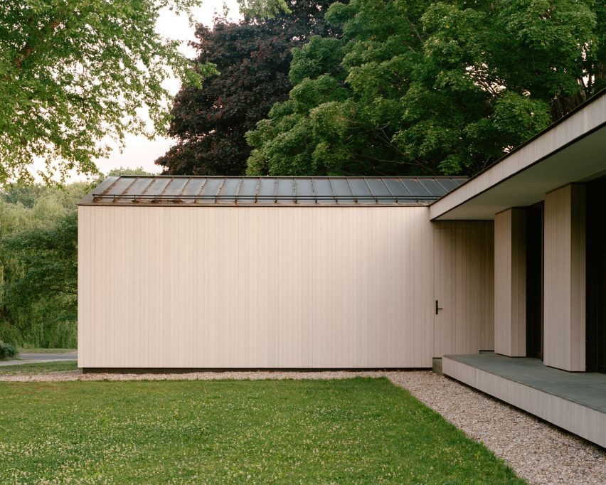 Sheffield Residence by Of Possible