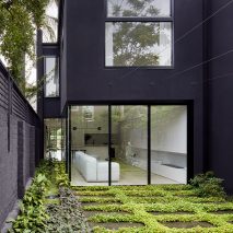 South Yarra Townhouse in Melbourne refurbished by Winter Architecture