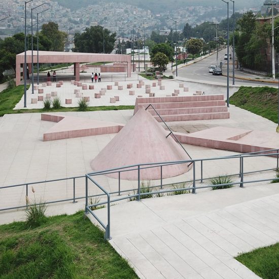 Tlalnepantla Park by Productora