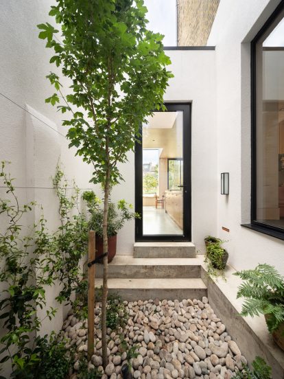 Tsubo House designed by Fraher & Findlay
