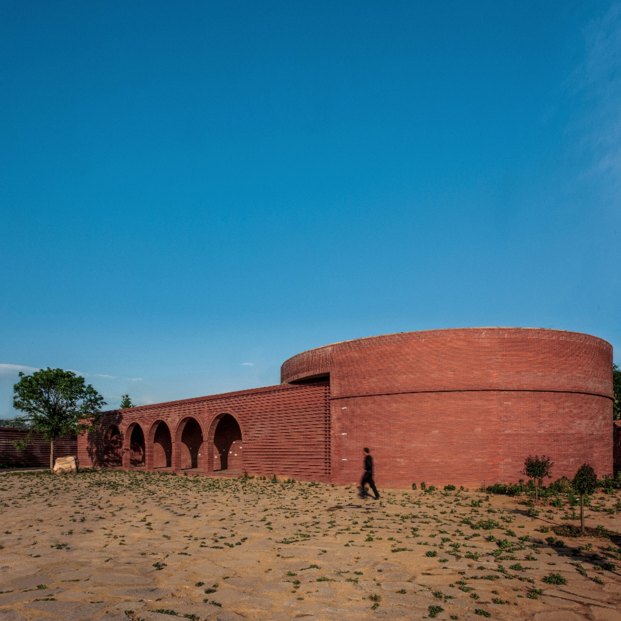 Lizigou Red Brick Ceremonial Hall Building by KEYWORKS + RENGARCH