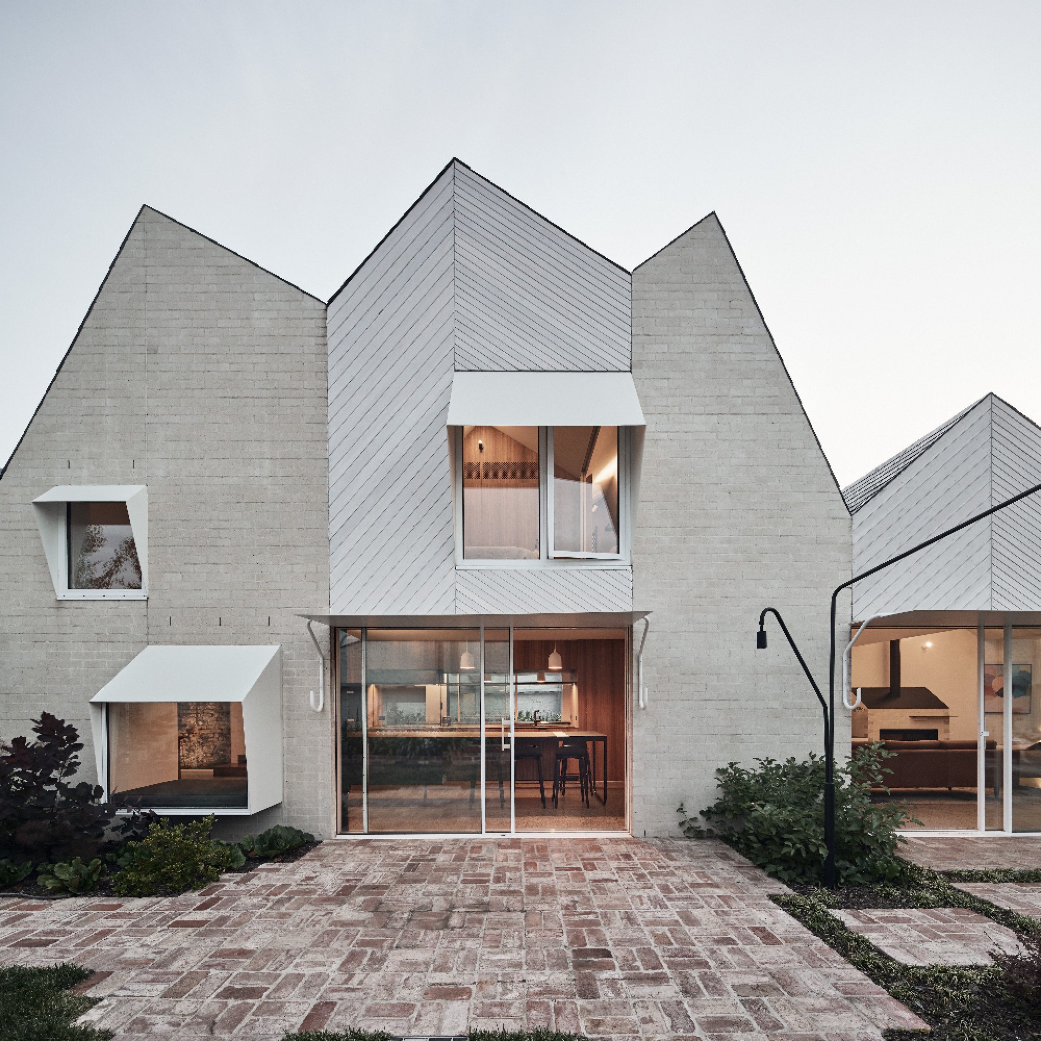 RaeRae House by Austin Maynard Architects
