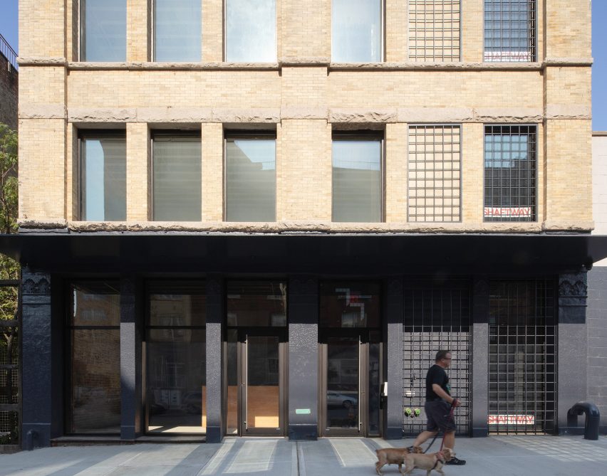 77 Washington by Worrell Yeung