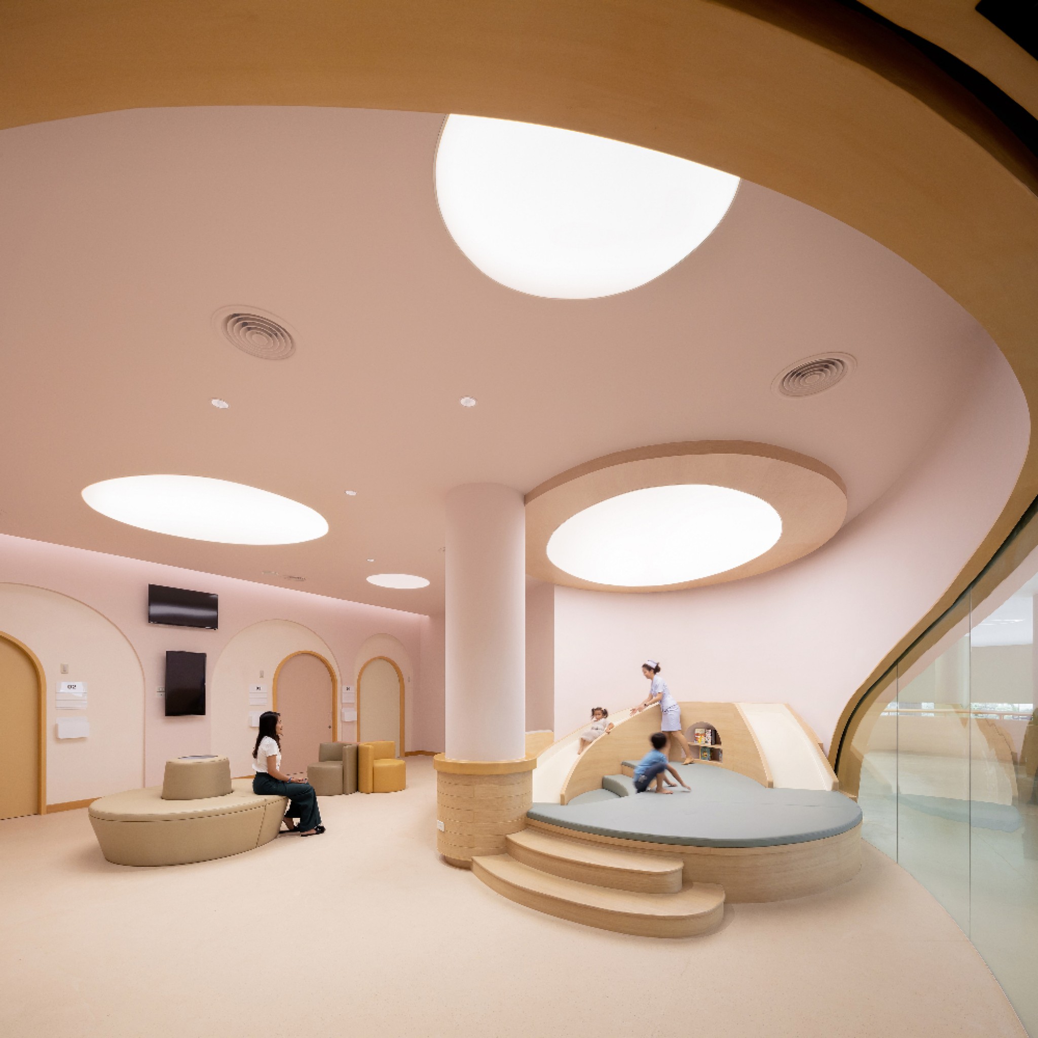 EKH Children’s Hospital by IF