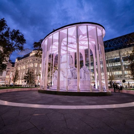 Art Shield - Vörösmarty Pavilion