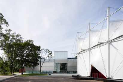 Pop-up cinema informed by a Bedouin tent outside OMA's Garage Museum of Contemporary Art in Moscow by SNKH