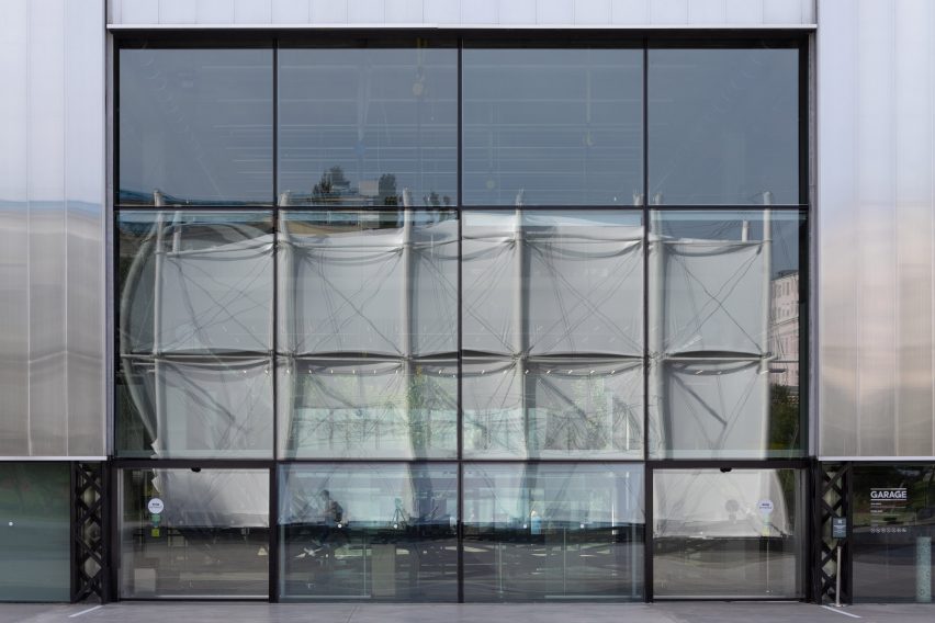 Pop-up cinema informed by a Bedouin tent outside OMA's Garage Museum of Contemporary Art in Moscow by SNKH