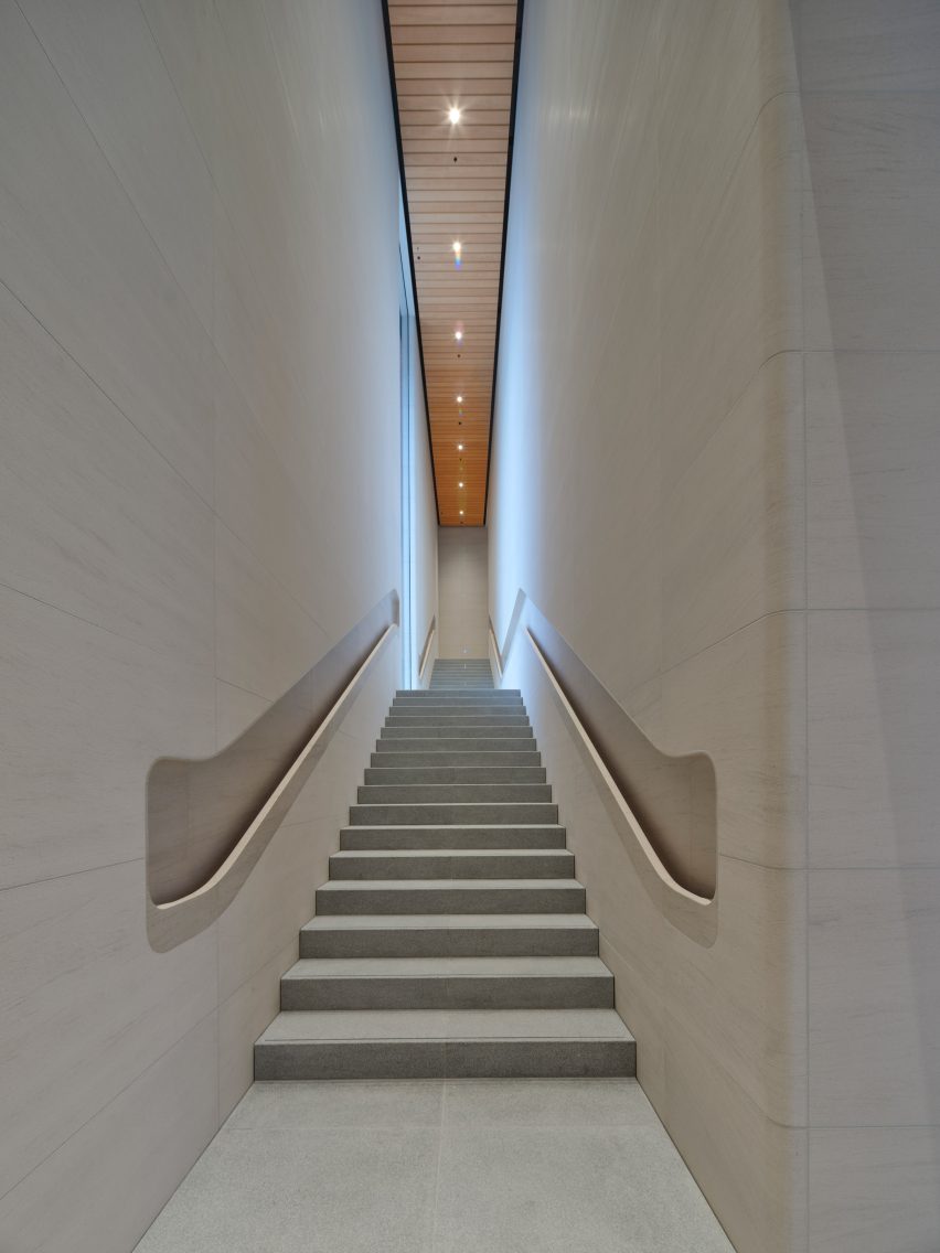 Apple Sanlitun by Foster + Partners in Beijing, China