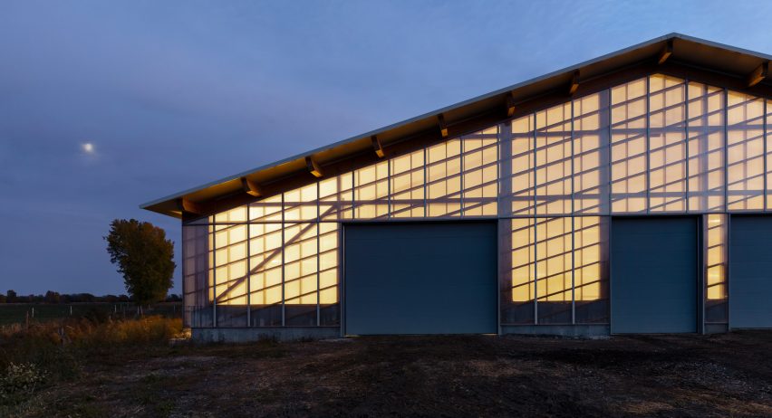 Au Gré des Champs by La Shed Architecture