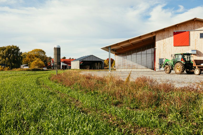 Au Gré des Champs by La Shed Architecture