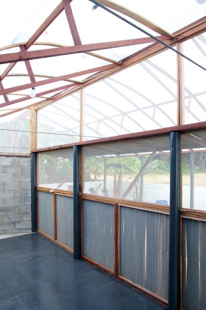 Beach Kiosk and Boat Refuge by Estudio Flume