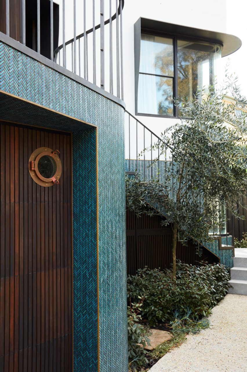 Bondi Bombora house in Sydney designed by Luigi Rosselli Architects