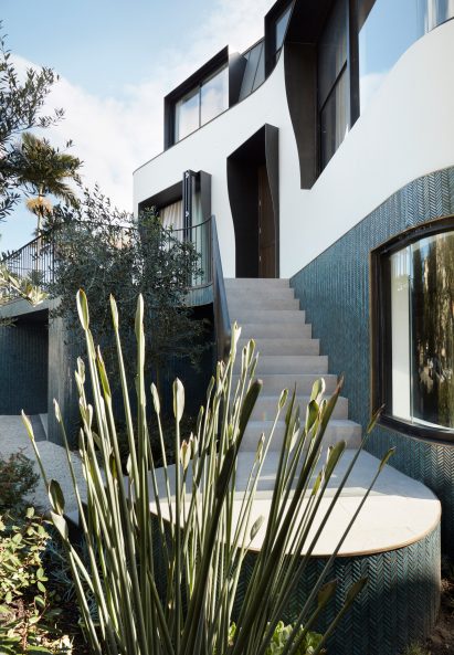 Bondi Bombora house in Sydney designed by Luigi Rosselli Architects