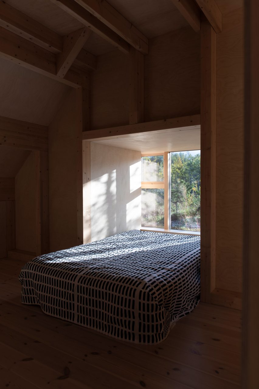Cabin Thunder Top ski by Gartnerfuglen Arkitekter in Norway