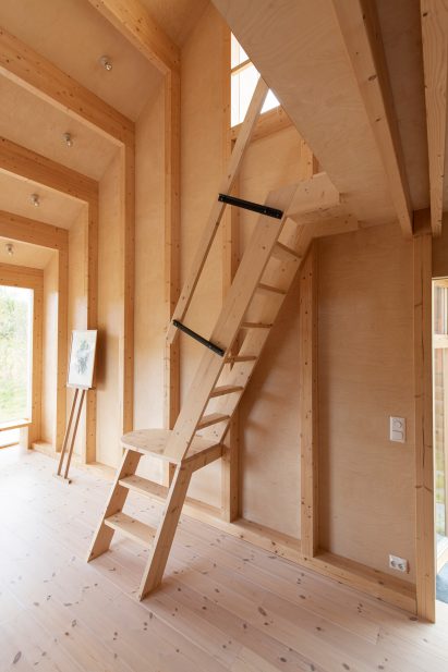 Cabin Thunder Top ski by Gartnerfuglen Arkitekter in Norway