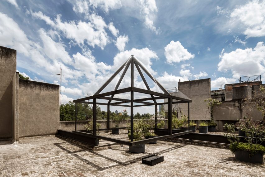 Chapel for Luis Barragán by Robert Hutchison Architecture 