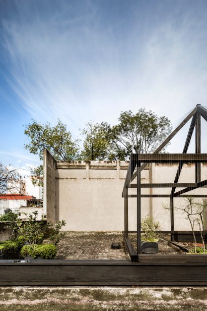 Chapel for Luis Barragán by Robert Hutchison Architecture