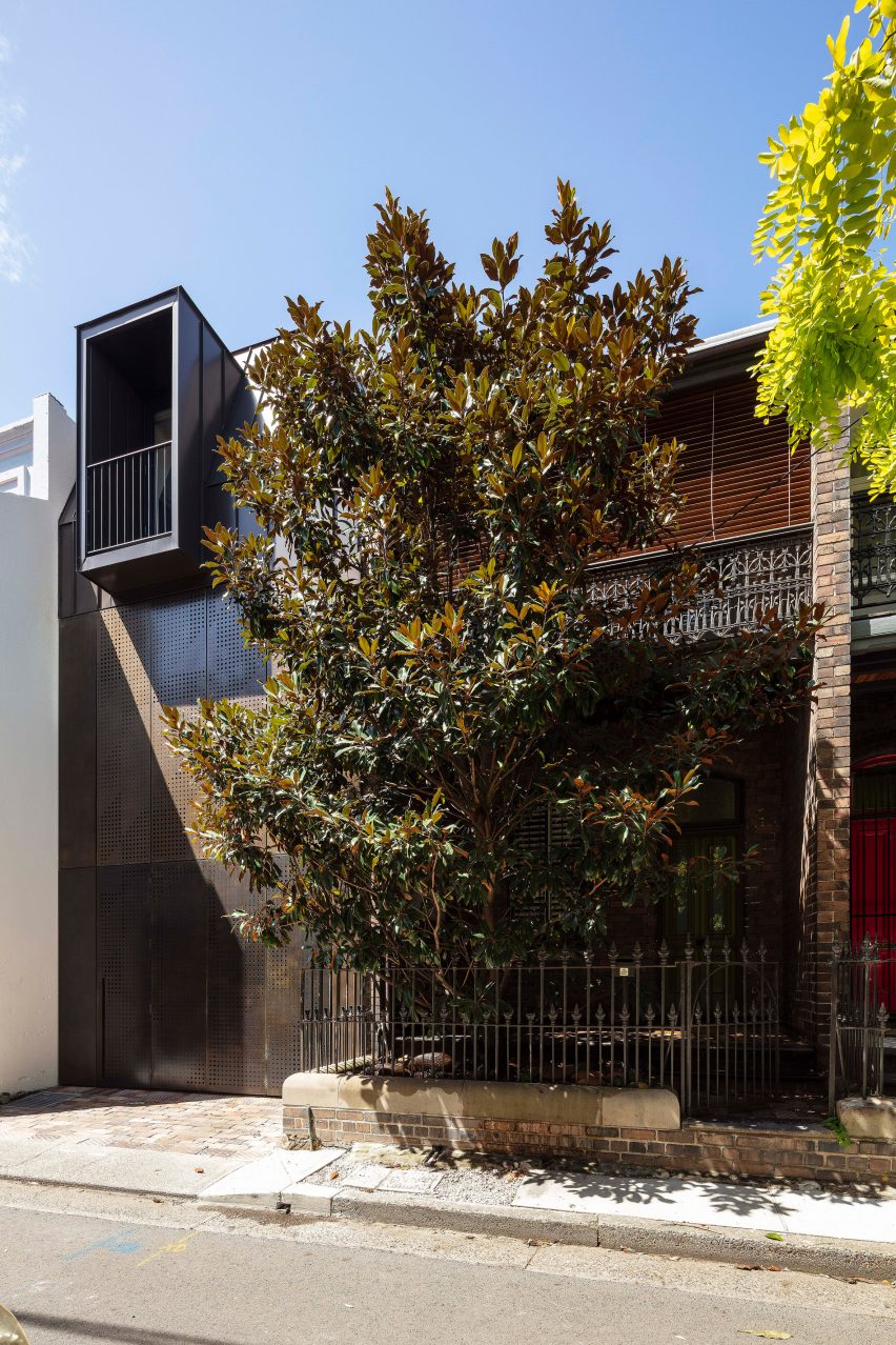 Atelier Dau's Chimney House in Sydney, Australia