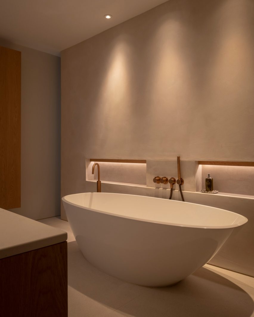 Devon Passivhaus by McLean Quinlan