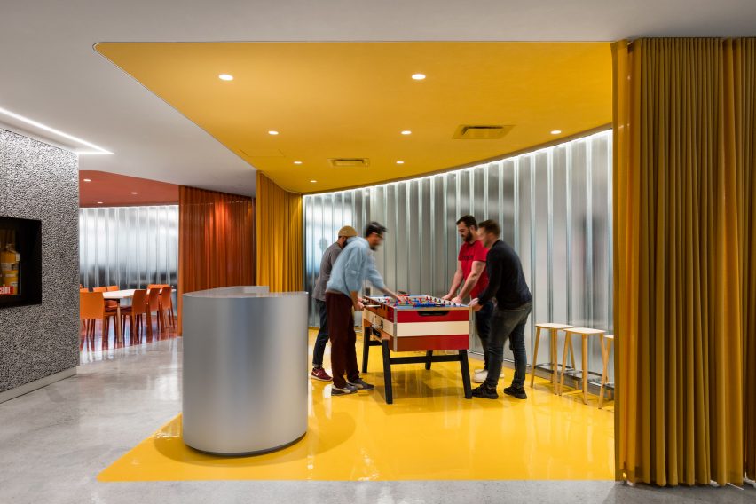 Flighthub Offices by ACDF Architecture