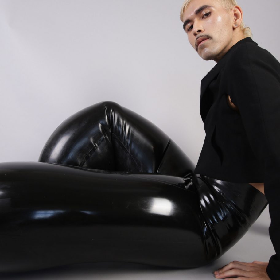 Harikrishnan inflatable trousers