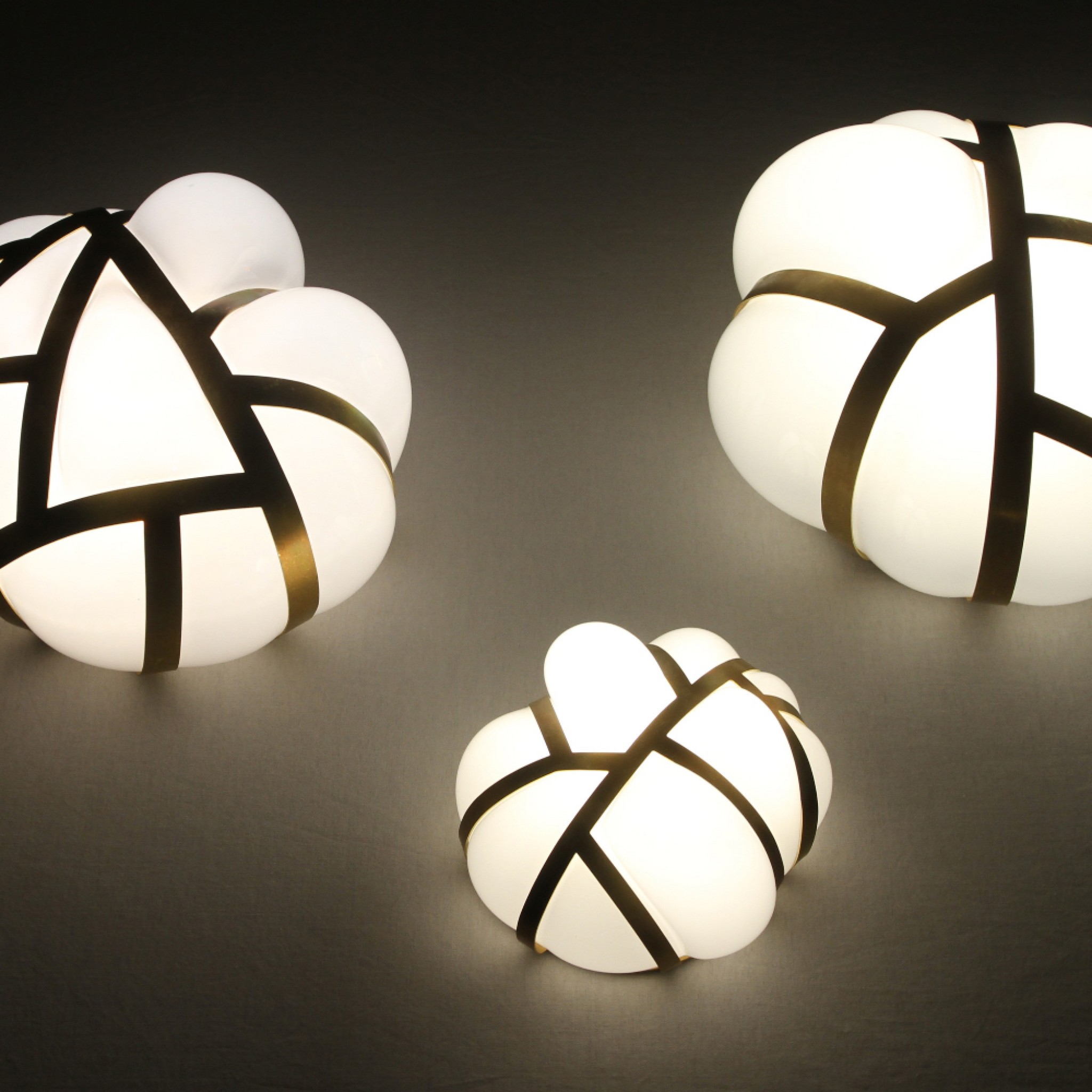 Heart Lamp by Färg & Blanche