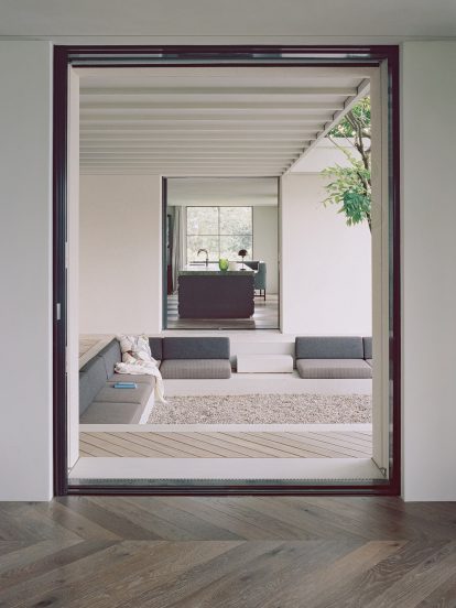 House at a Vineyard in Zurich, Switzerland designed by Think Architecture