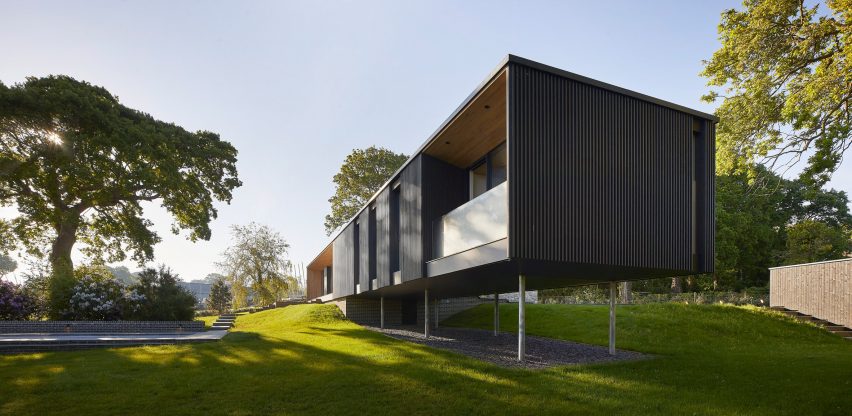 Island Rest holiday home in Isle of Wight designed by Ström Architects