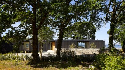 Island Rest holiday home in Isle of Wight designed by Ström Architects