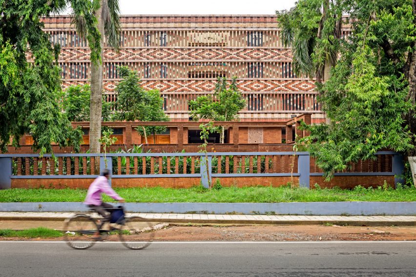 Krushi Bhawanin by Studio Lotus