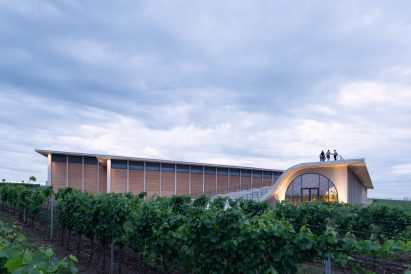 Lahofer Winery by Chybik + Kristof