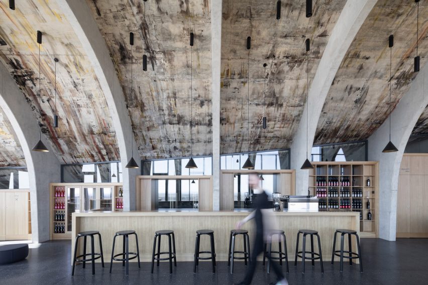 Lahofer Winery by Chybik + Kristof