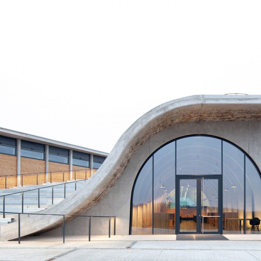 Lahofer Winery by Chybik + Kristof