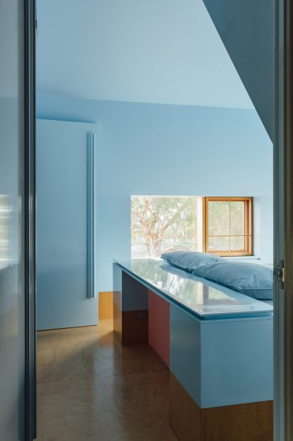 Longhouse in Victoria, Australia designed by Partners Hill