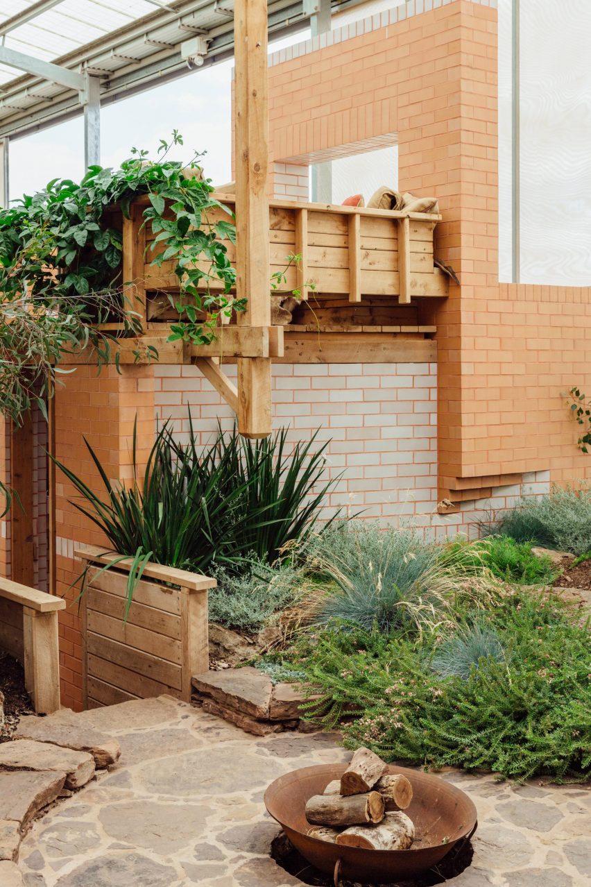 Longhouse in Victoria, Australia designed by Partners Hill