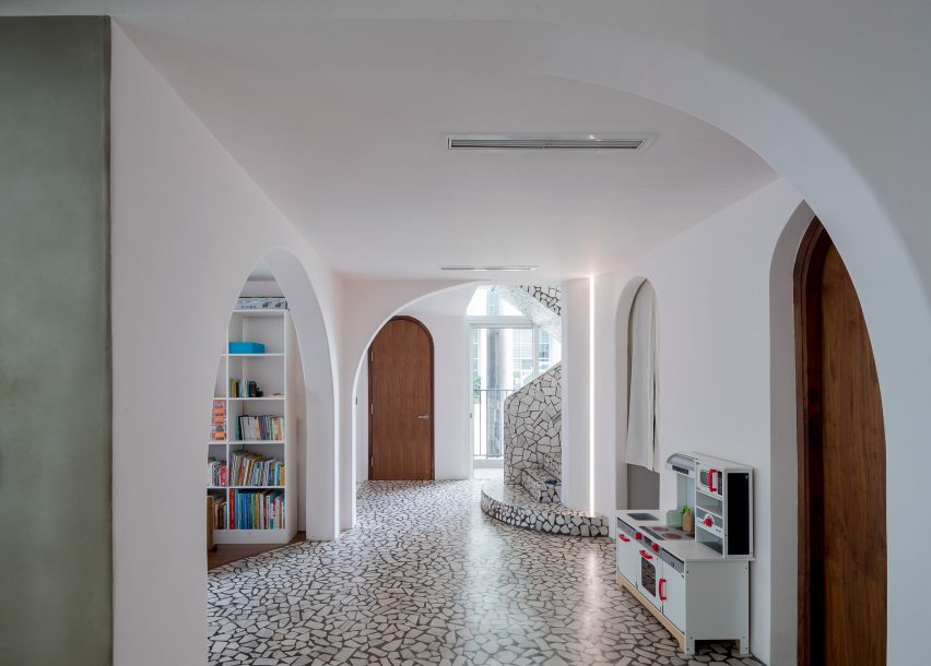 Mài Apartment in Vietnam designed by Whale Design Lab