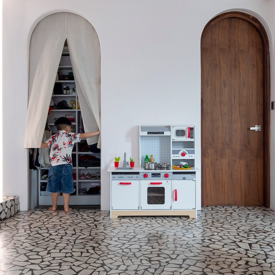 Mài Apartment in Vietnam designed by Whale Design Lab