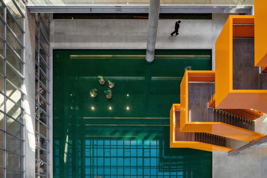 Natura Headquarters by Dal Pian Arquitetos