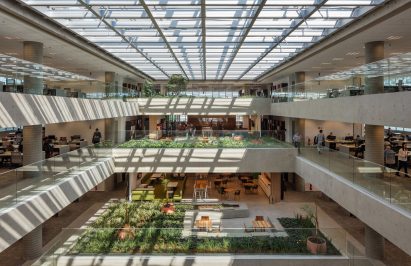 Natura Headquarters by Dal Pian Arquitetos