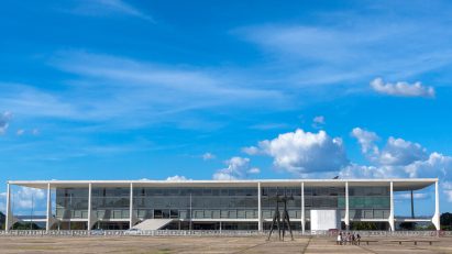 Anti-drone antennas set to be built on top of Oscar Niemeyer palaces in Brásilia