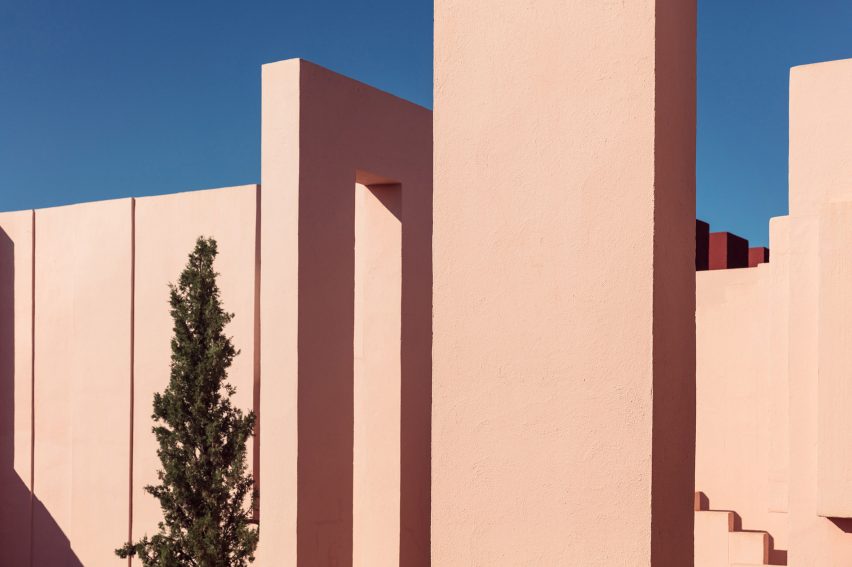Sebastian Weiss photographs Ricardo Bofill's La Muralla Roja