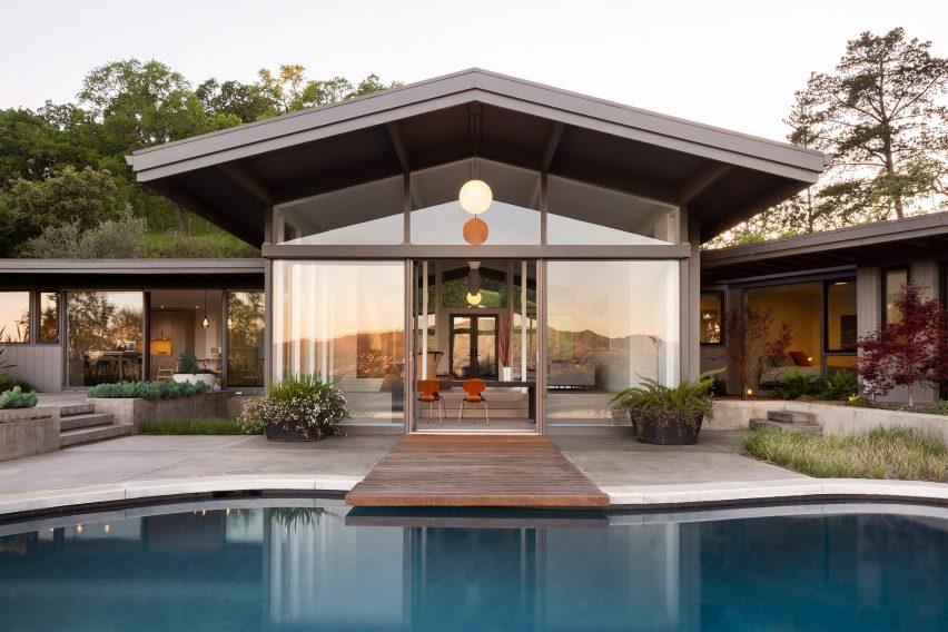 Ridgewood by Framestudio
