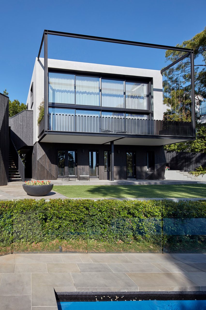 River House by Simon Pole