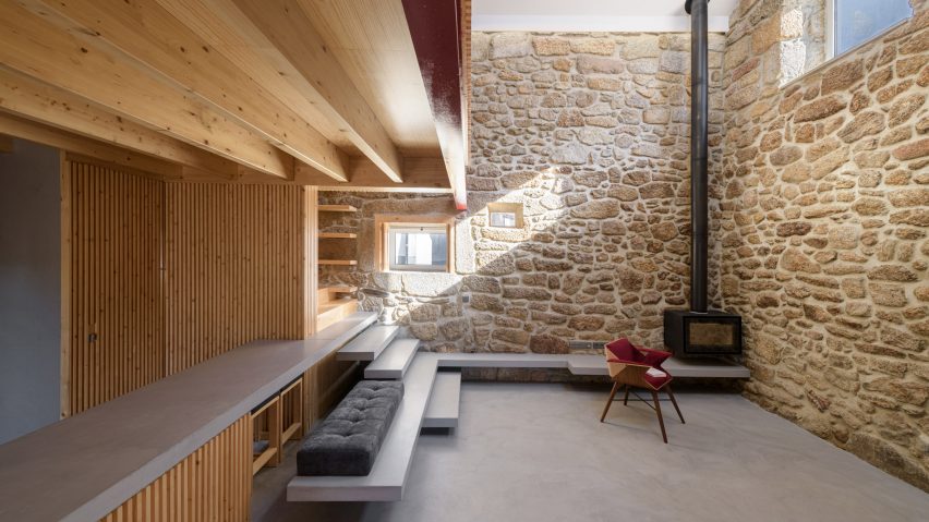 Rural House in Portugal by HBG Architects