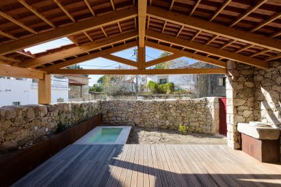 Rural House in Portugal by HBG Architects