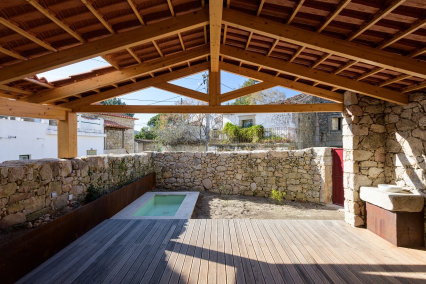 Rural House in Portugal by HBG Architects