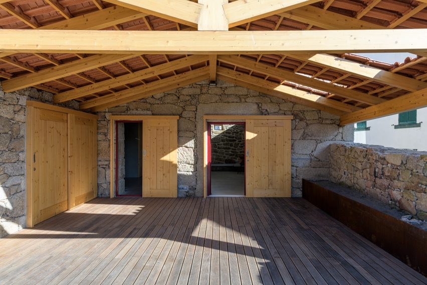 Rural House in Portugal by HBG Architects