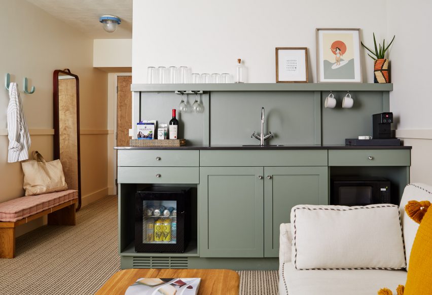 The Wayfinder Hotel